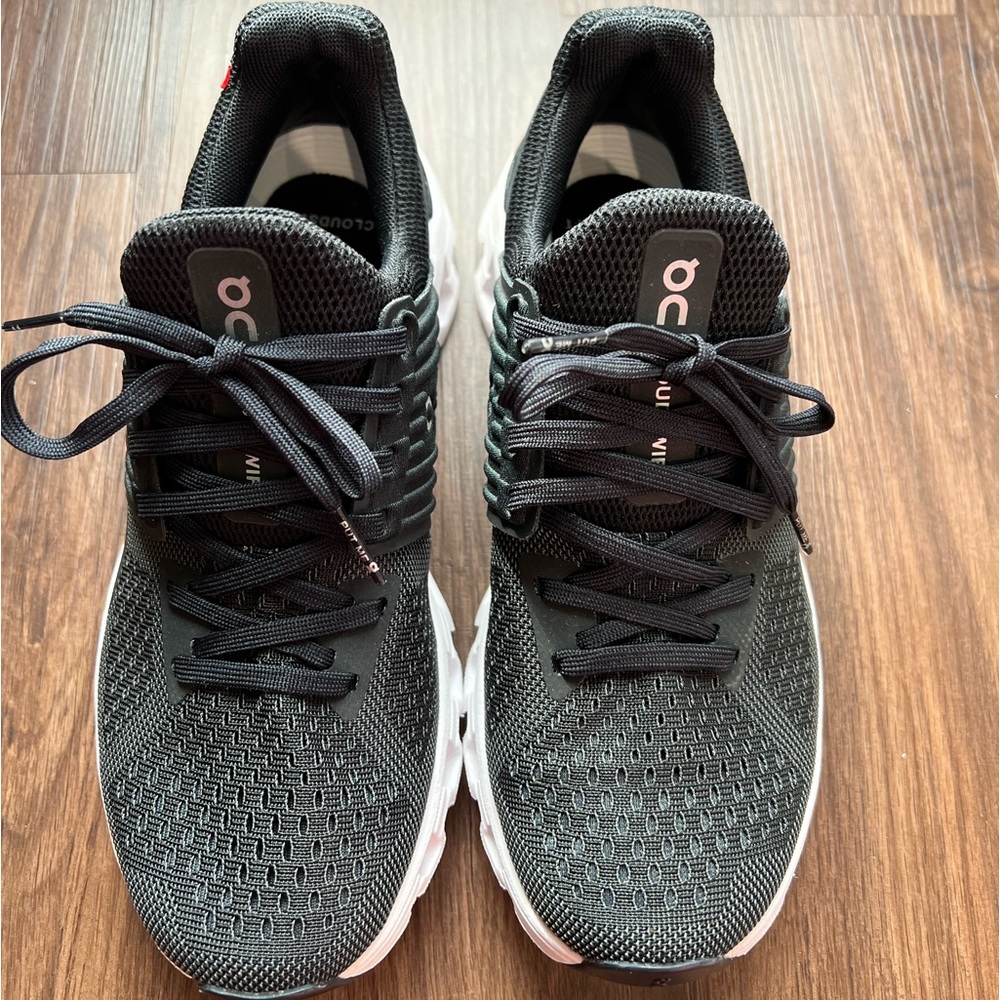 On Running Women's Cloudswift